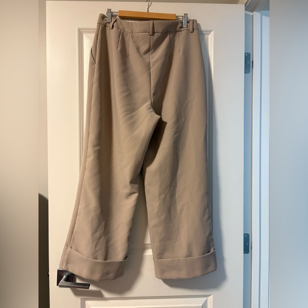 Dynamite Elegant Tan Women's Cuffed Trousers in size 12 - Picture 5 of 12
